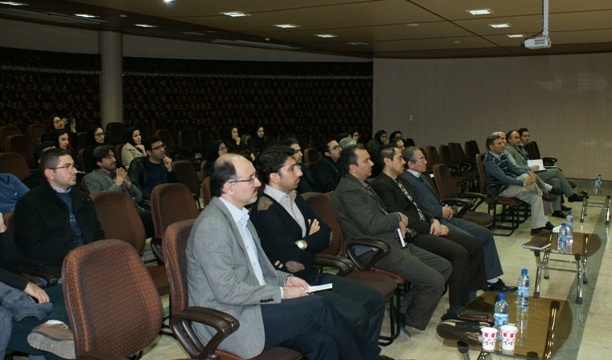 سخنرانی علمی توسط محقق علوم زمین خانم دکتر سمیه شادکام تربتی از دانشگاه Wageningen  هلند برگزار شد 
