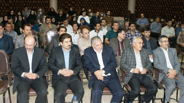 برگزاری اولین سمینار تخصصی پژوهشکده مطالعات دریاچه ارومیه با عنوان  بررسی آخرین وضعیت دریاچه ارومیه و حوضه آبریز آن